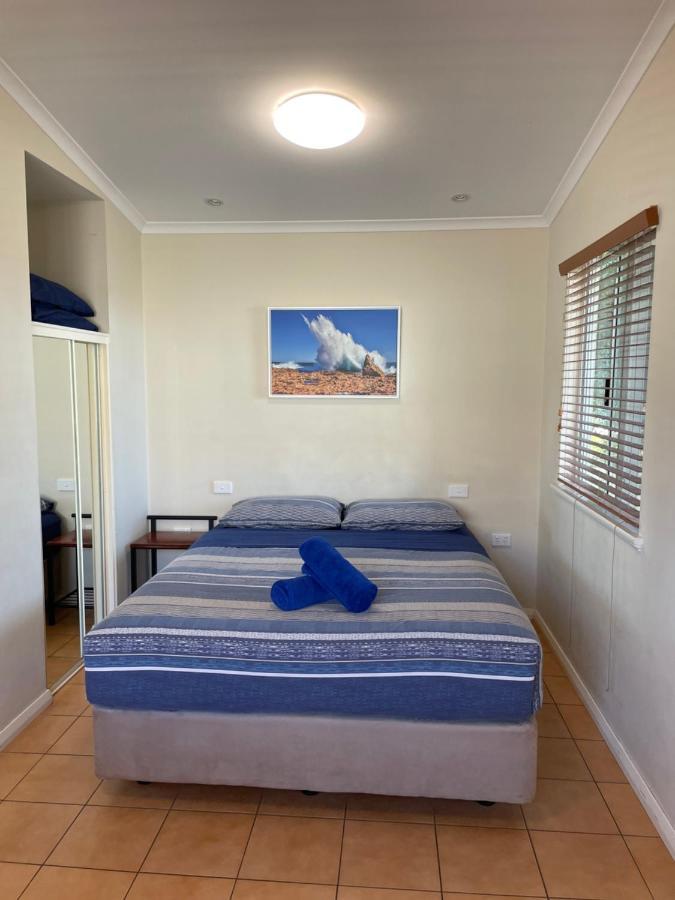 Outback Oasis Caravan Park Carnarvon Extérieur photo